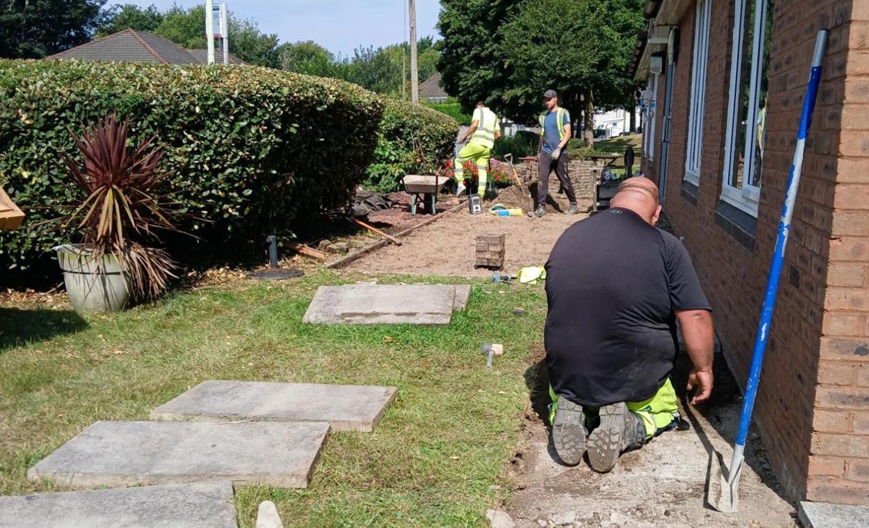 Skip Hire Cardiff in One Click